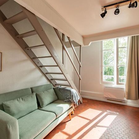 Charming Apartment In The Heart Of Versailles Exteriér fotografie